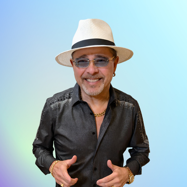 Sandy Silva estrena su nuevo sencillo “Yo Soy Salsero de Corazón”