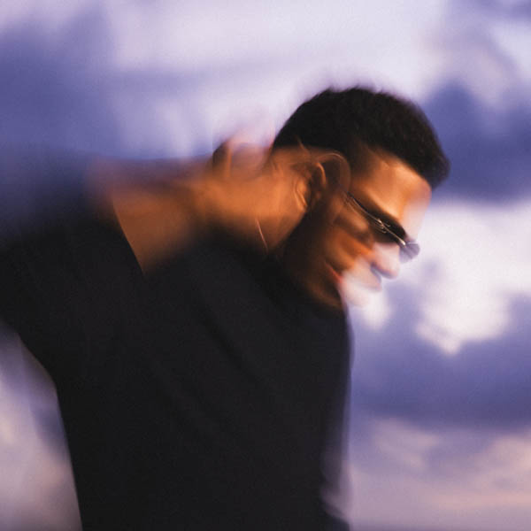 MYKE TOWERS ESTRENA “UNA NA’ MAS” EN PLENO AUGE DE SU GIRA INTERNACIONAL